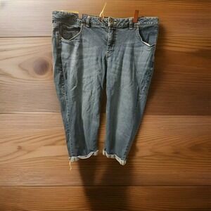 Ruff Hewn Medium Wash Size 20 Denim Capri--Cuffed Raw Hem